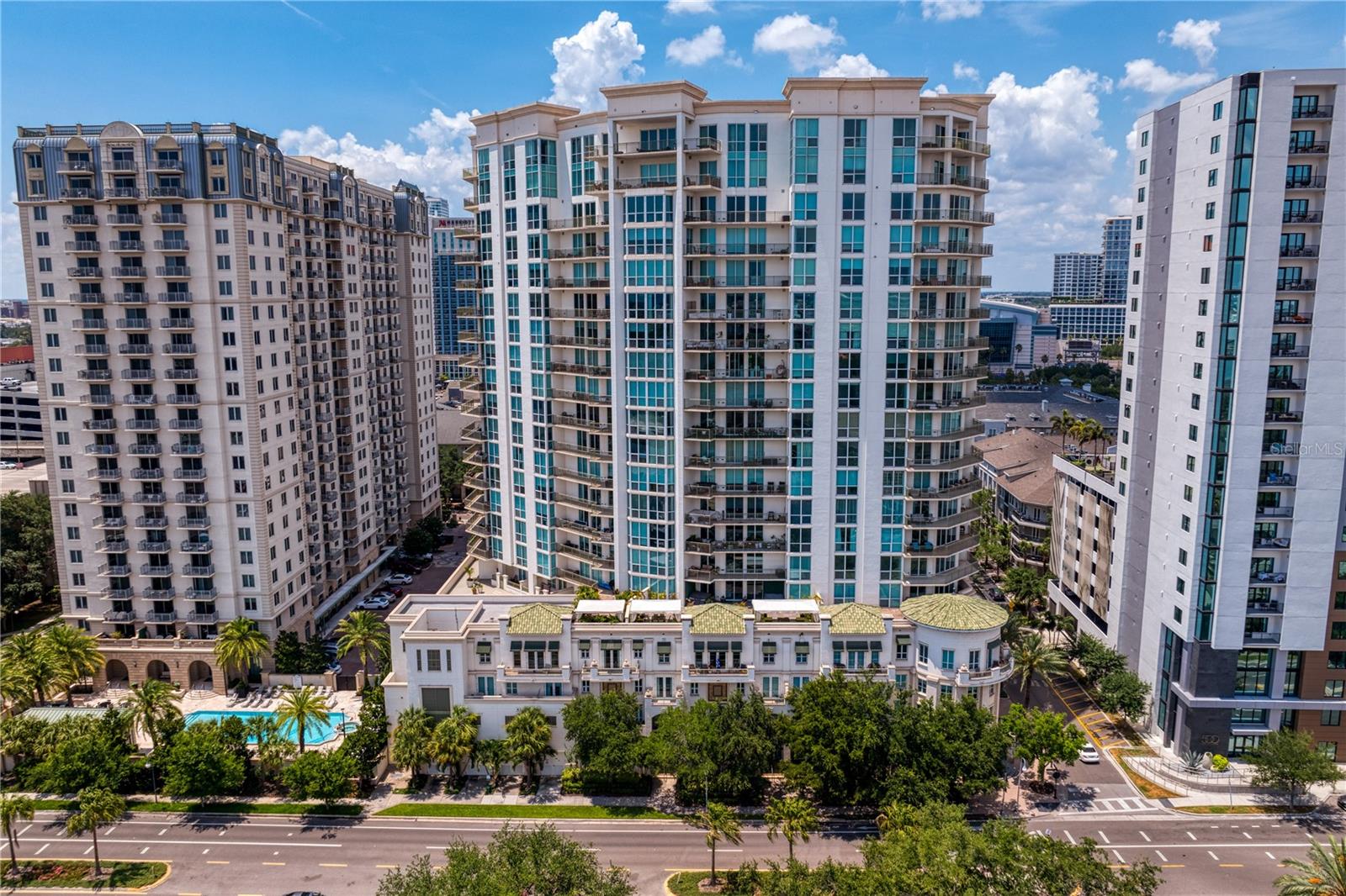 450 KNIGHTS RUN AVE #1901, Unit 1901