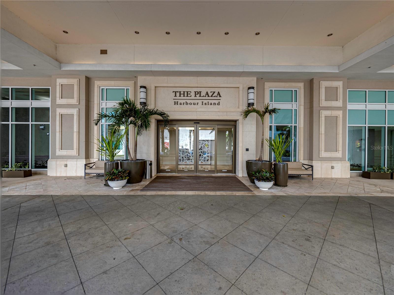 450 KNIGHTS RUN AVE #405, Unit 405 - Photo 1