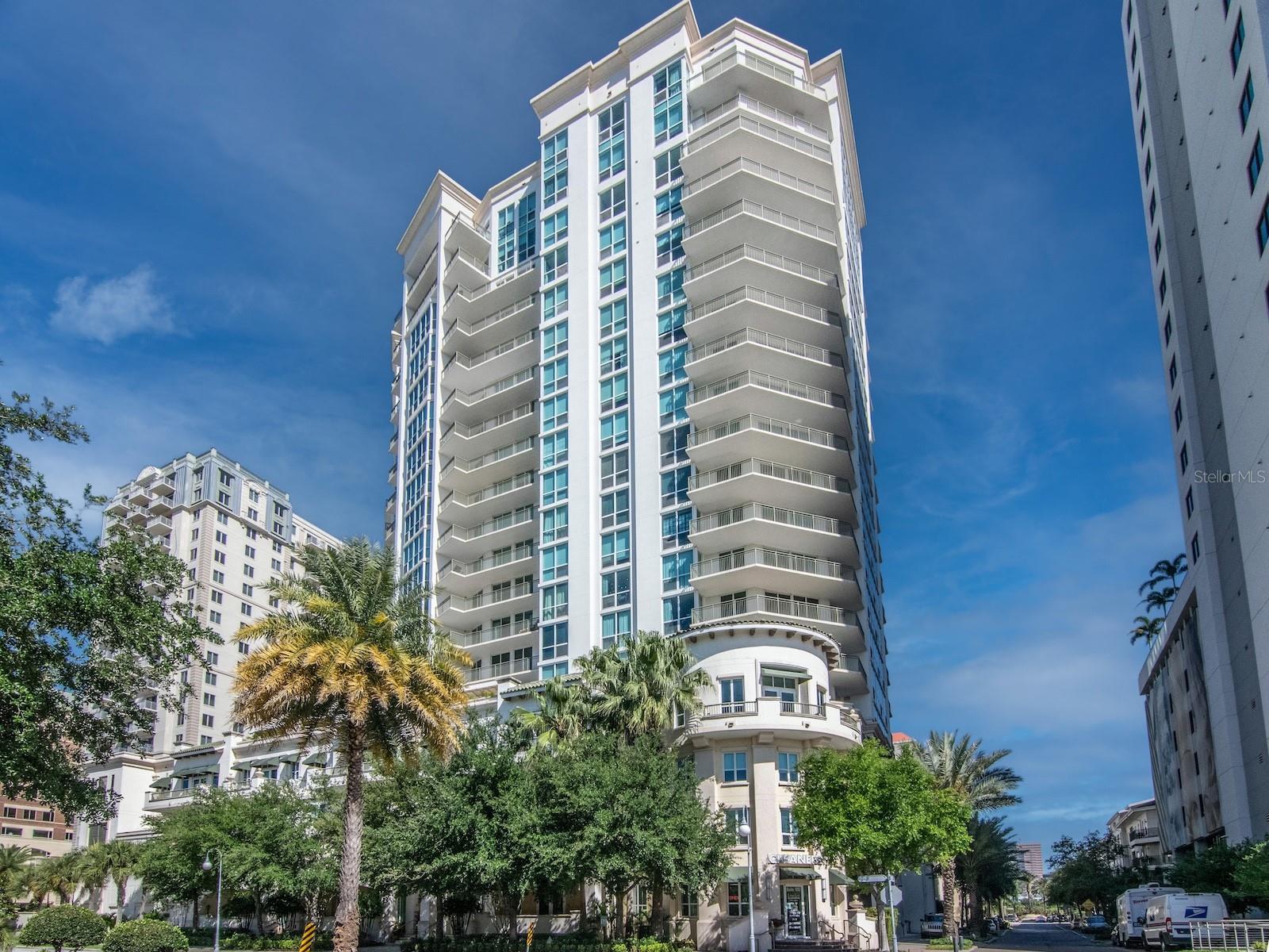 450 KNIGHTS RUN AVE #803, Unit 803 - Photo 1